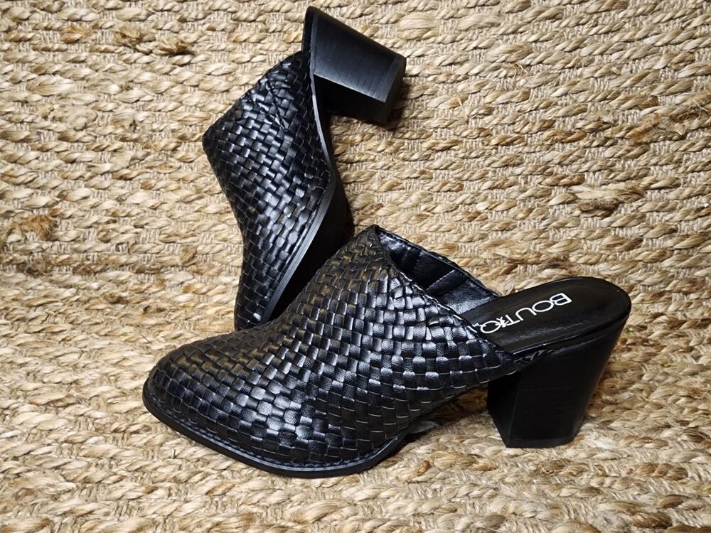 NEW! Boutique by Corkys Size 11 Black Woven Slip On Heeled Mule Clogs Life Gourd